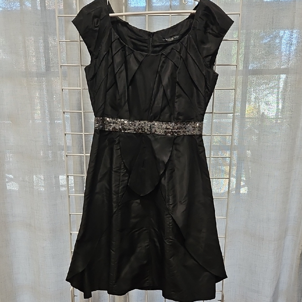 Carmen Marc Valvo Black Taffeta Cocktail Dress with Sequin Waist See Measureme